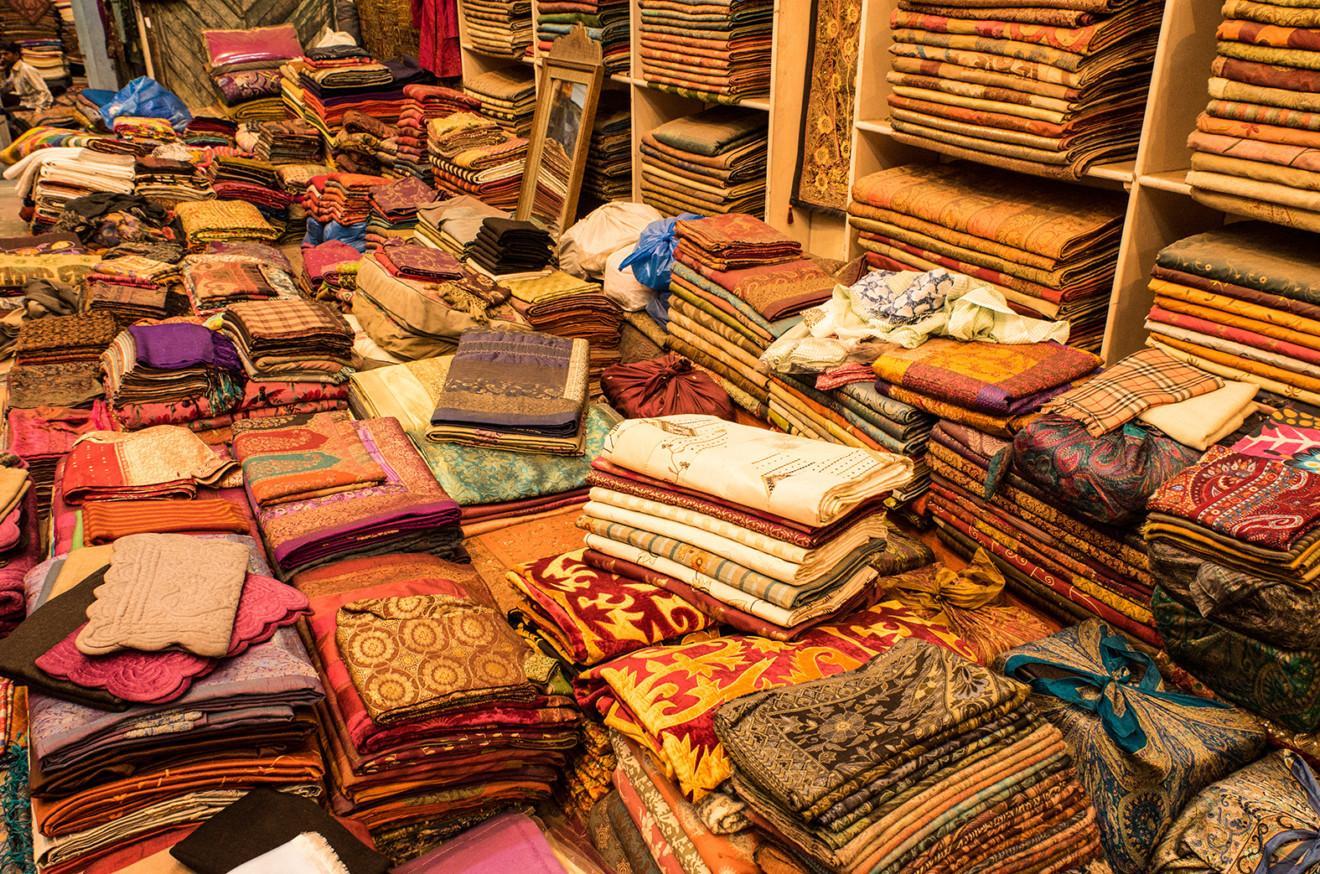 Indian fabric store. Source Shutterstock